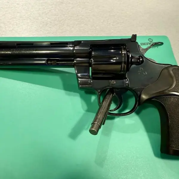 MGC POLICE PYTHON 357　MAGNUM REVOLVER Colt_-_Python_Combat_Elite_-