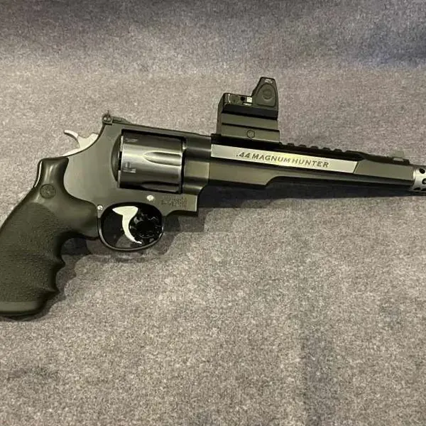 トイガン SMITH & WESSON 44 MAGNUM STEEL MODEL MODEL 629 | Smith & Wesson