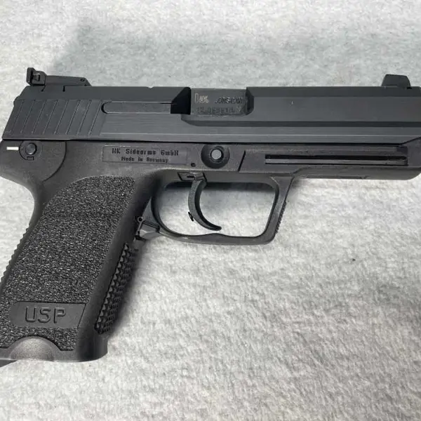 USP 40 TACTICAL New and Used Price, Value, & Trends 2025