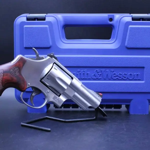 SMITH WESSON 629 DELUXE New and Used Price, Value, & Trends 2026