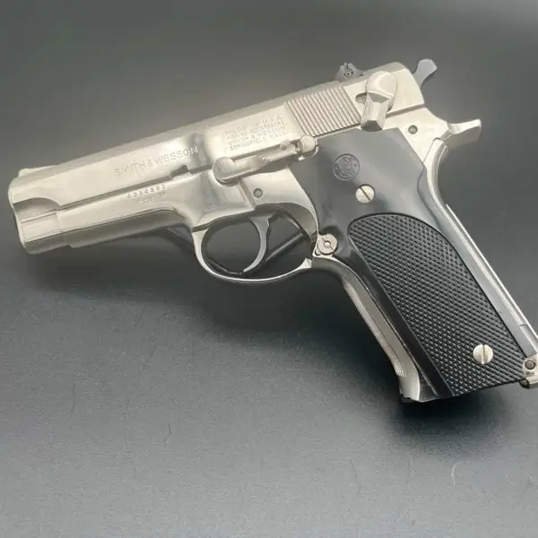 SMC 11.52 リボルバー .38 SW 59 SMITH WESSON 59 New and Used Price, Value, & Trends 2026