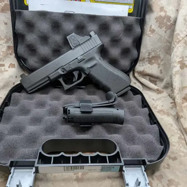 GLOCK G 17 GEN 4 MOS New and Used Price, Value, & Trends 2026