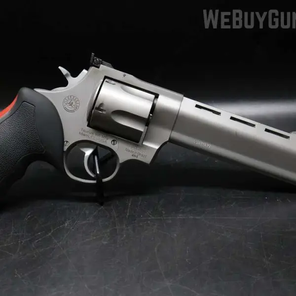 ジャンクTAURUS RAGING BULL 44 MAGNUM 8.375㌅ Taurus M444 Raging