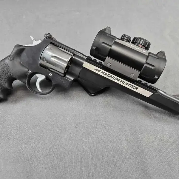 629 PERFORMANCE CENTER HUNTER New and Used Price, Value, & Trends 2026
