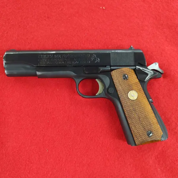 MGC COL'S MK IV/SERIE'S70 An original Colt MK IV Series 70 – R