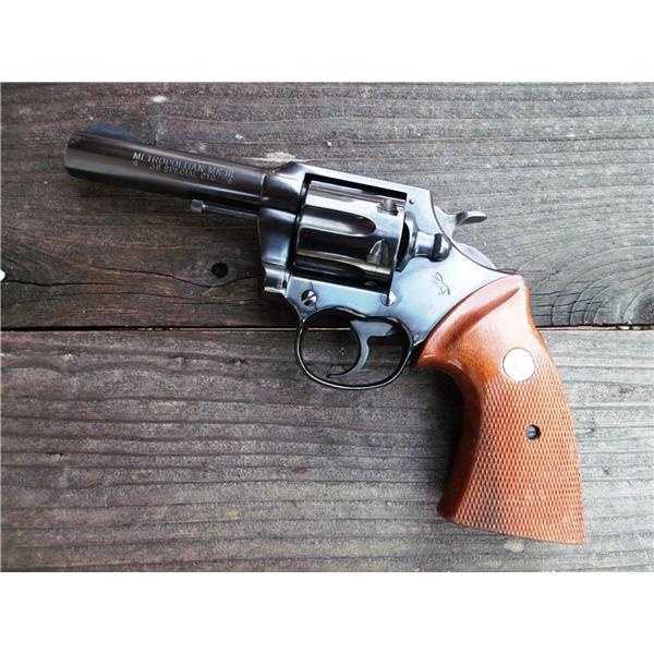 .38 Spl. Rare Colt Model Metropolitan Police MK III 38 Spl Revolver Lawman Variant 4 inch " barrel