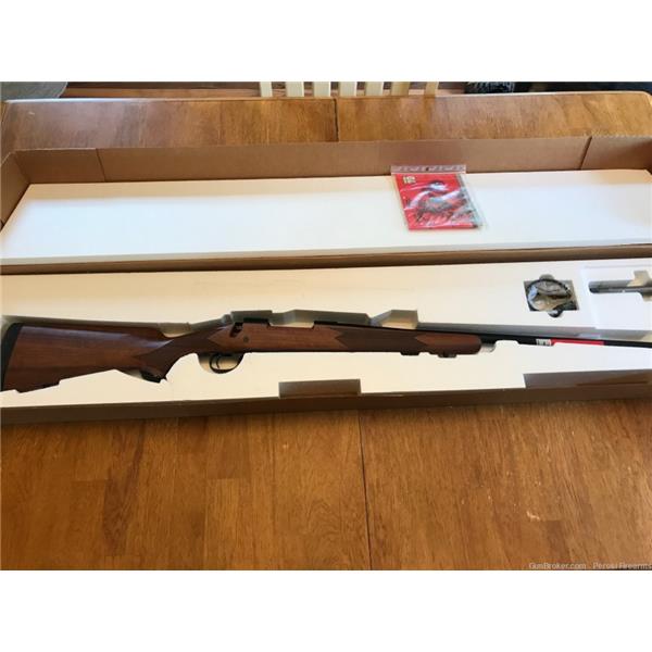 .338 Win. Mag. Winchester Model 70 Sporter Classic rifle 338 Win Mag 26" NEW PENNY 26 inch " barrel