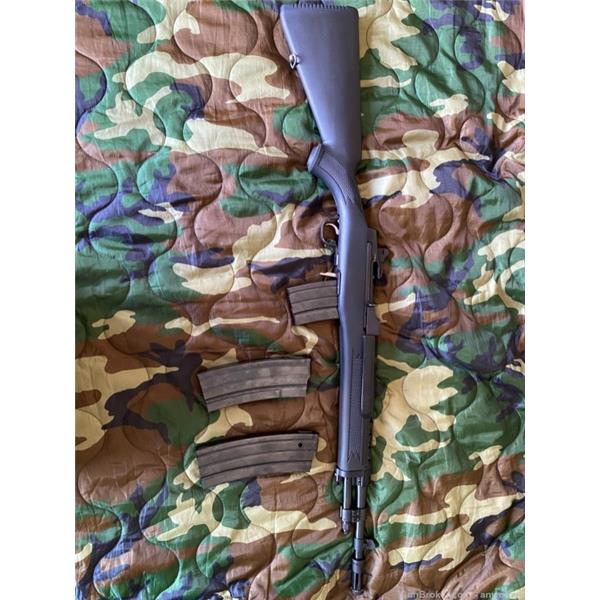 .223 Rem. Ruger / Sturm, & Co. Mini-14 tactical with 3 mags
