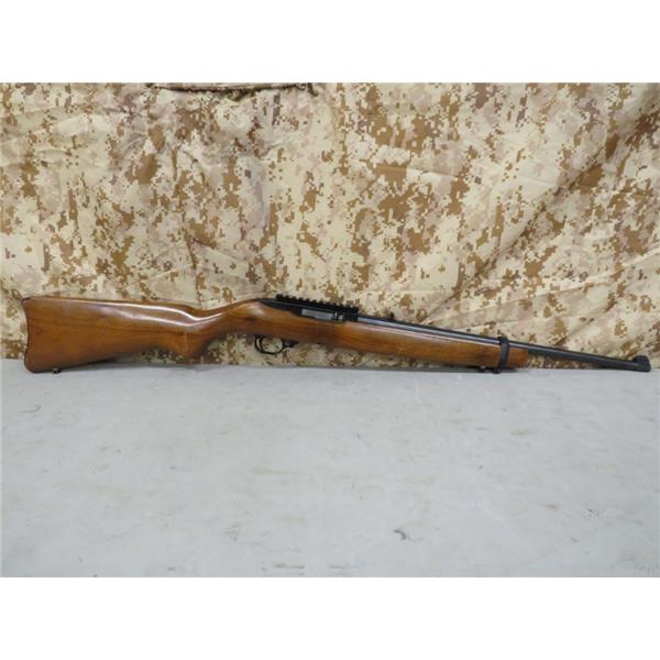 .22 LR Ruger / Sturm, & Co. PENNY! RUGER 10/22 CARBINE, .22LR, W/ 18.5" BARREL!!