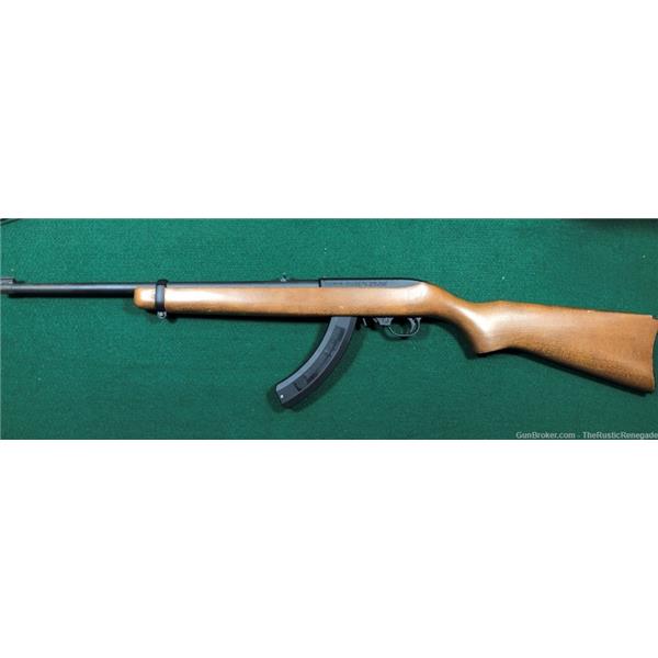 .22 LR Ruger / Sturm, & Co. 10/22 Carbine, 22lr Wood 18 inch " barrel