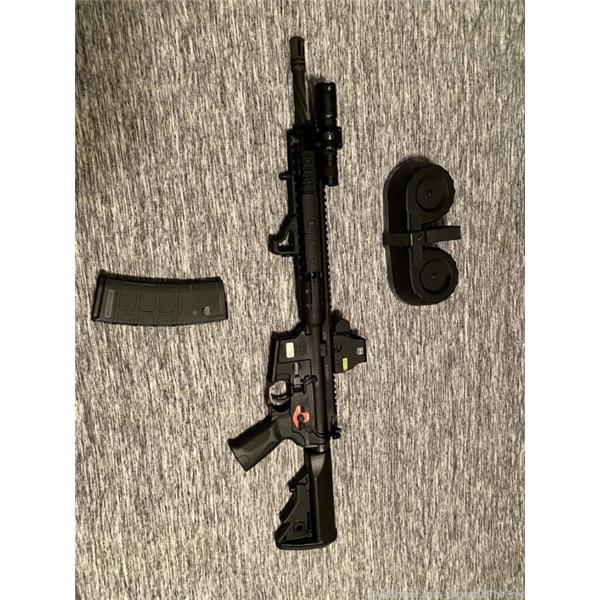 5.56mm NATO (.223 Rem.) IC DI LWRC Ar-15 w/ Binary Trigger, EOTech optic, 100 rd drum, 30 magazine