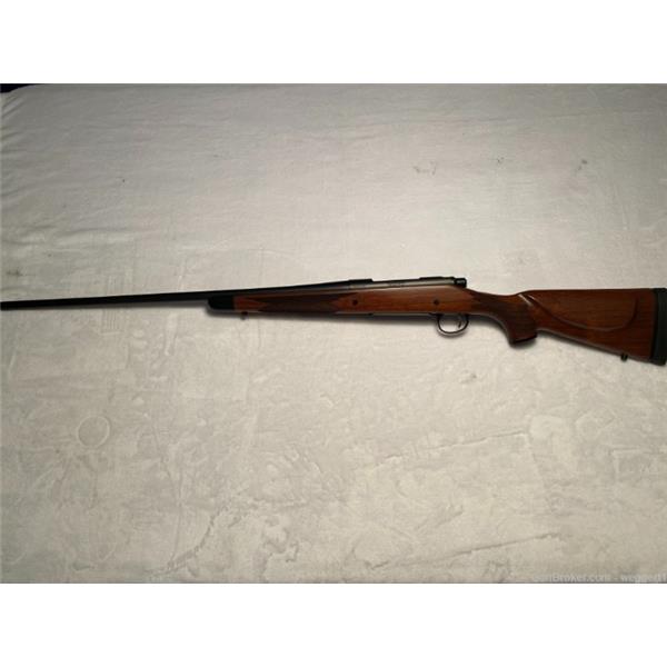 7mm Rem. Mag. Remington 700 CDL Classic Rem Mag Bolt Action Rifle 24 inch " barrel