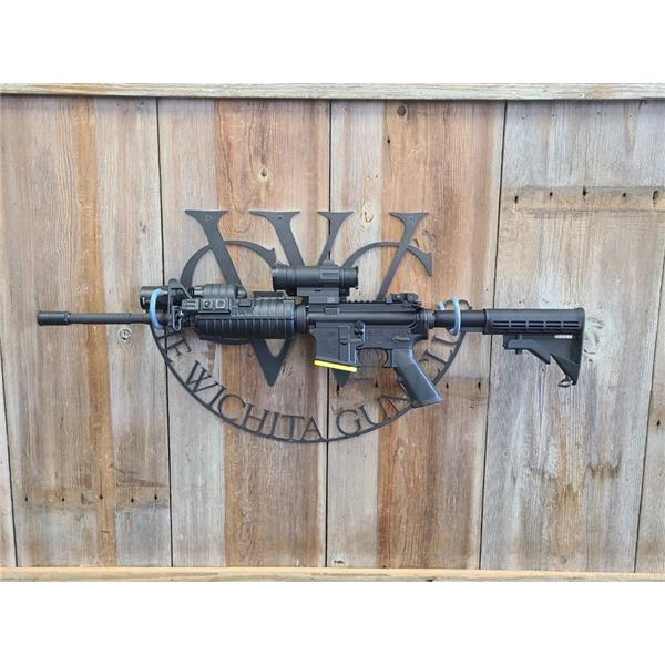 5.56mm NATO (.223 Rem.) LE6920 Pre Owned Colt Law Enforcement 6920 5.56 16 inch " barrel
