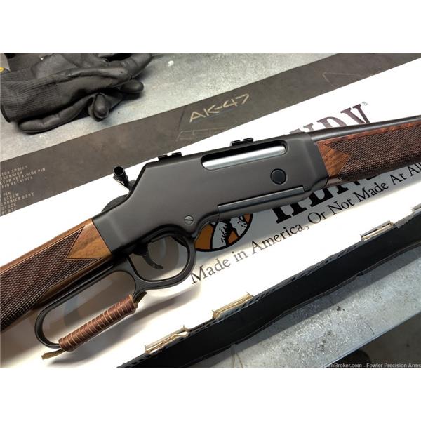 .243 Win. Henry Repeating Arms BEAUTIFUL! Long Ranger Winchester Walnut Stock LOW STARTING BID! 20 inch " barrel