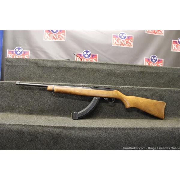 10/22 Carbine Ruger / Sturm, & Co. .22 LR Item P-218