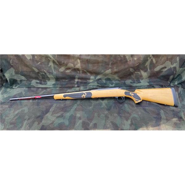 .257 Roberts 70 Featherweight Winchester Model Limited Edition 257 Maple
