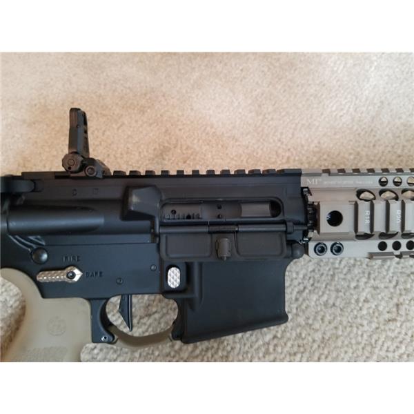5.56mm NATO (.223 Rem.) LE6920 FDE Colt AR-15 098289020253 LE6920-OEM2 16 inch " barrel Platform Carbine