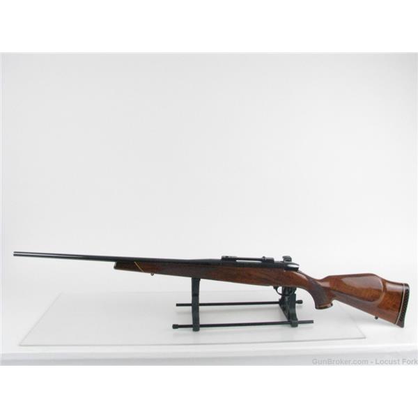 .300 Wby. Mag. Weatherby Inc Mark V Bolt Action Rifle 300 Magnum South Gate Walnut NICE Hooper C1 4-5 #9
