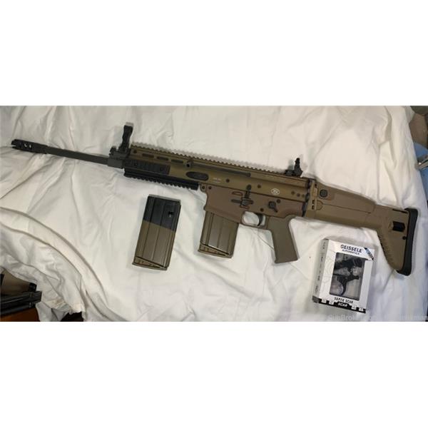 7.62mm NATO (7.62x51) FN America / Herstal Scar 17s USED w/ Geissele Super Trigger