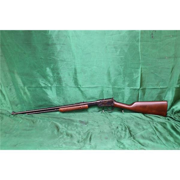 .22 WMR Near Mint Taurus Model 72 Magnum w/ 23" Barrel Case Colored Pump Action Other Length"
