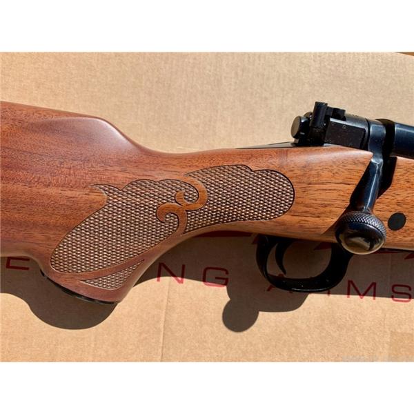 .243 Win. Winchester 70 Featherweight Win 22" Barrel NIB 2021 NICE WOOD 22 inch " barrel
