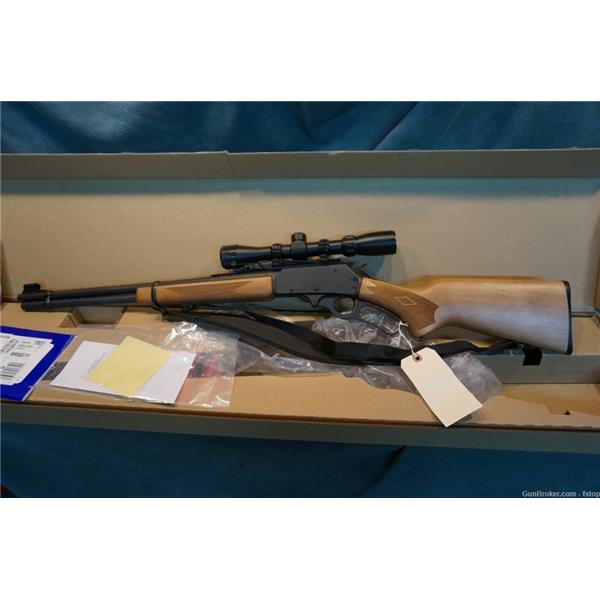 .30-30 Marlin 30x30 336W W/S factory equipped with a scope,new in the box! 20 inch " barrel