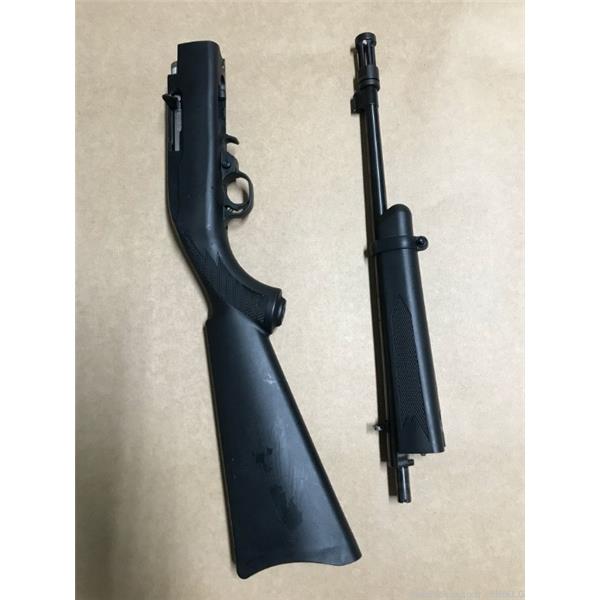 .22 LR Ruger / Sturm, & Co. 10/22 Takedown Tactical - Nice w/ 2 bx-25 mags