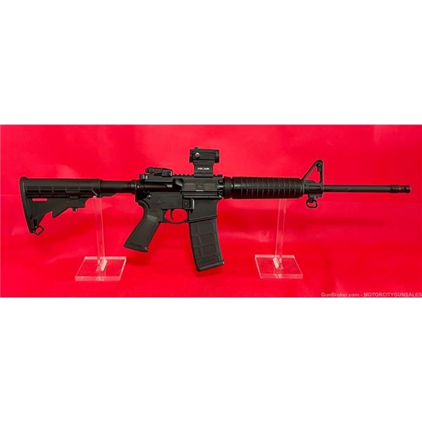 5.56mm NATO (.223 Rem.) Ruger / Sturm, & Co. AR-556 With Holosun Red Dot and Range Bag G-30077888-1 WSS 16 inch " barrel