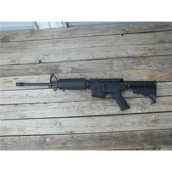 5.56mm NATO (.223 Rem.) Colt AR6720 AR 6720 Lightweight LE Carbine 5.56 AR15 15 Discontinued