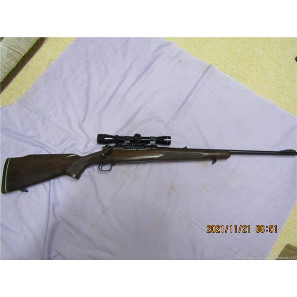 70 Featherweight Winchester, Mdl. 70, Featherweight, .243 Win., pre-64 22 inch " barrel