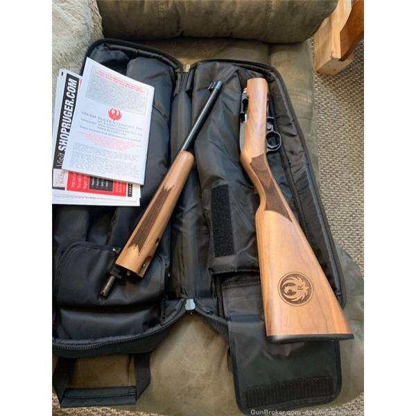 .22 LR 10/22 Takedown Ruger / Sturm, & Co. takedown French walnut straight grip nib