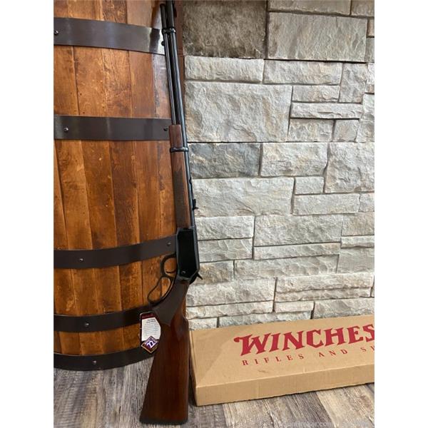 .22 WMR NIB Winchester 9422 LEGACY win mag ULTRA RARE COLLECTORS LOOK no reserve 22 inch " barrel