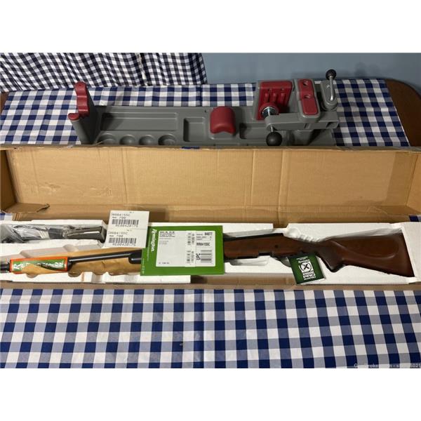 .30-06 700 CDL NIB Rare 2013 Remington DM detachable magazine 30-06 LOOK! 24 inch " barrel