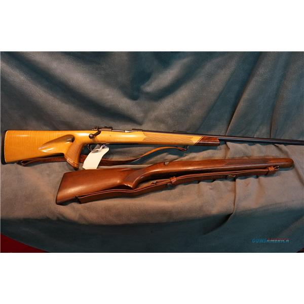 .220 Swift Winchester Pre64 Model 70 220Swift Varminter with extra stock