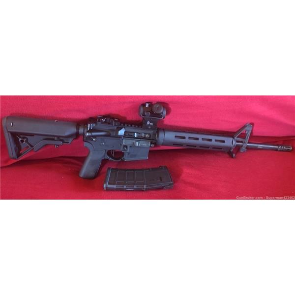 5.56mm NATO (.223 Rem.) Springfield Armory SAINT® 5.56, M-LOK® AR-15 RIFLE, B5, Olight, Red Dot, PSA Trig 16 inch " barrel