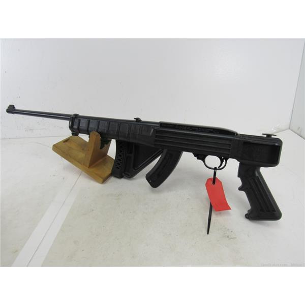 .22 LR Ruger / Sturm, & Co. 10/22 Mfg 2003 w/Ramline Stock $.01 Start No Reserve 22LR