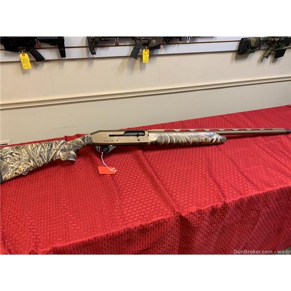 Gently used Stoeger 3500 12ga 3.5" Wetlands Camo with Bronze No Reserve
