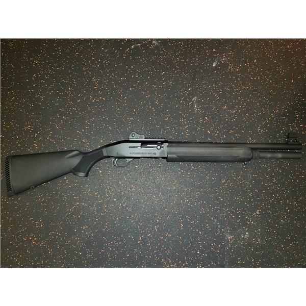 Mossberg 930 SPX (Unfired) 8 shot w/ 40 Hornady magnum shells 18 inch " barrel