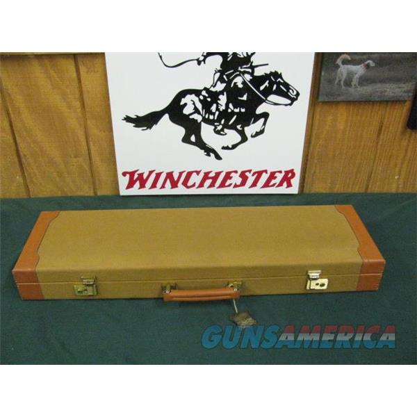 6995 Winchester 23 Golden Quail 410 gauge 26 barrels,mod full, solid rib, single select trigger, ejectors, beavertail, GOLD RAISES RELIEF QUAIL HEAD ON BOTTOM OF RECEIVER, straight grip, butt pad,coin silver receiver engraved poi
