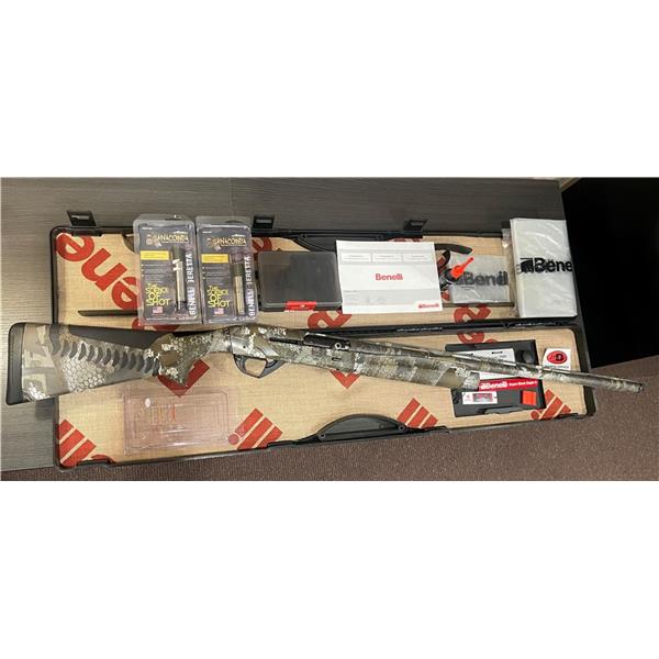Super Black Eagle III - SBE3 Benelli 3 Optifade Timber- MINT, 3.5"Chamber, 26" Barrel 650350103601 04760407 26 inch " barrel
