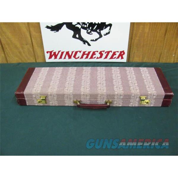 7224 Winchester 23 Grand Canadian 20 gauge 26 inch barrels ic mod, STRAIGHT GRIP, vent rib ejectors, beaver tail, single select trigger, butt pad all original 99% condition Correct case. rose and scroll coin silver recei