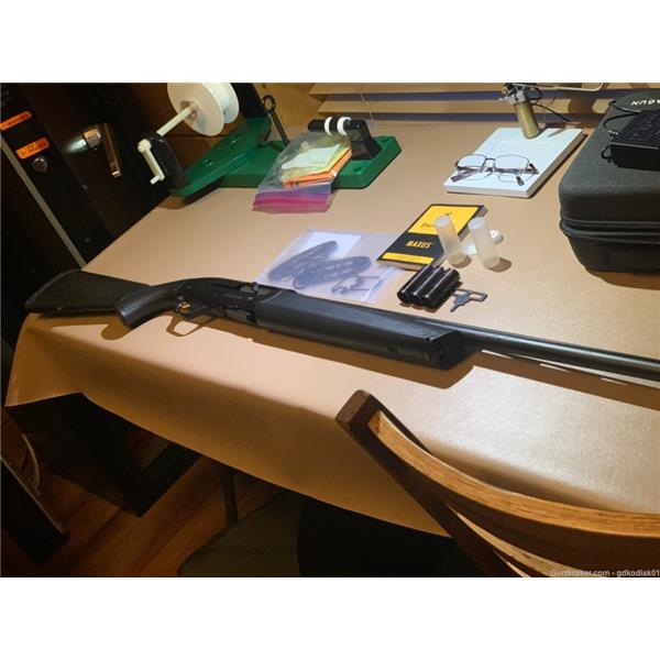 Browning Maxus Stalker 12 ga 28 inch " barrel