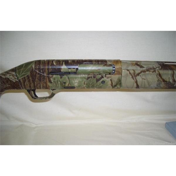Benelli Montefeltro Super 90 20 gauge 26 inch " barrel