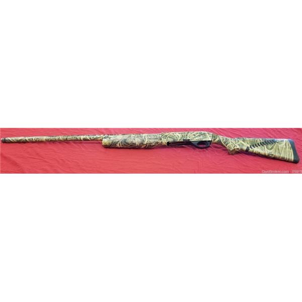 Benelli M2 Realtree Camo (Real Tree) 12 Ga 2 3/4" or 3 in. 28 inch Barrel