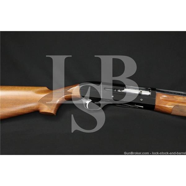 Benelli Montefeltro Super 90 12 Ga. 3" Semi Automatic Shotgun MFD 1988 26 inch " barrel