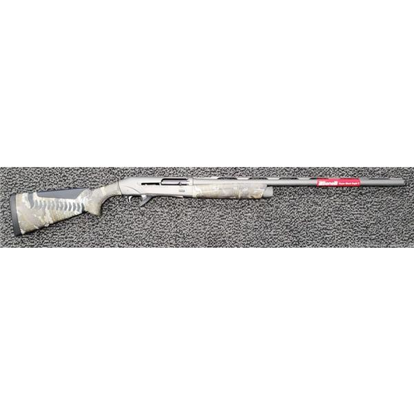 Like New Benelli Super Black Eagle 3 Semi-Auto Shotgun NR PB 28 inch " barrel