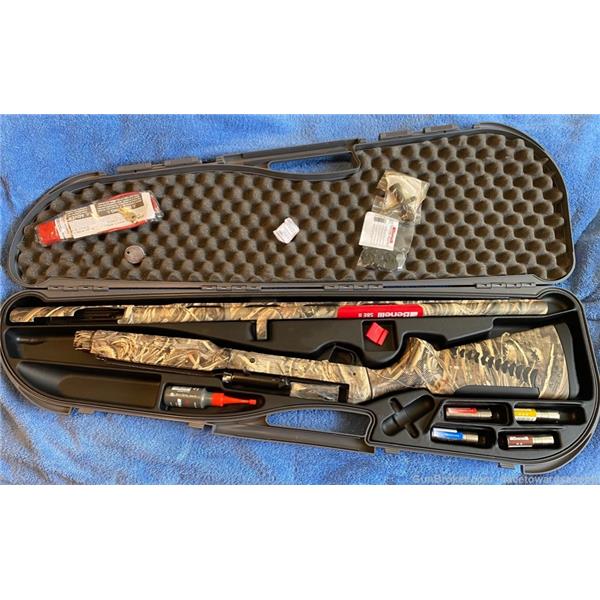 Super Black Eagle (SBE) II New Old Stock Benelli eagle 2 SBE - unfired Camo Max-5 28 inch " barrel
