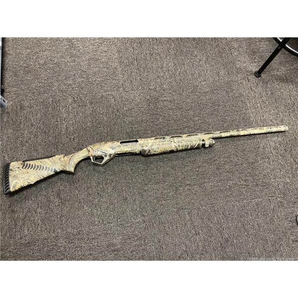 Supernova Benelli Super Nova Pump Field Max-5 12 gauge Camo 28 inch " barrel