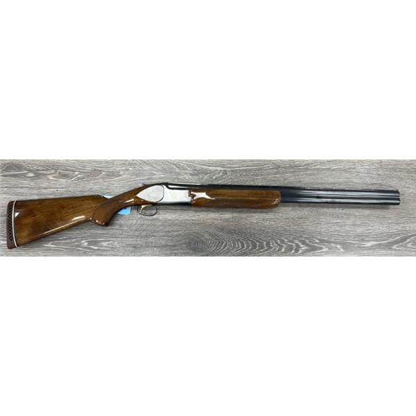 Browning Citori Over Under Shotgun Vented Rib W/ Original case Beautiful! 26 inch " barrel