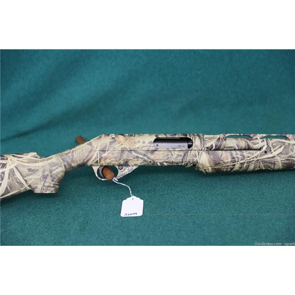 A6649 Benelli Nova Unfired Minty 12 ga 3 1/2" camo pump 26 inch " barrel